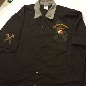 SOLDDisney mens pirates of the Caribbean button up
